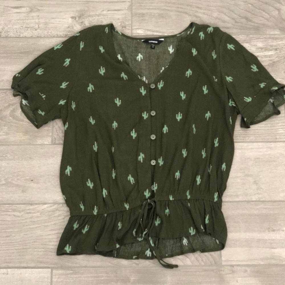 Express Womans Cactus Top